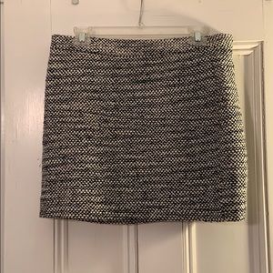 Black and white jcrew tweed skirt